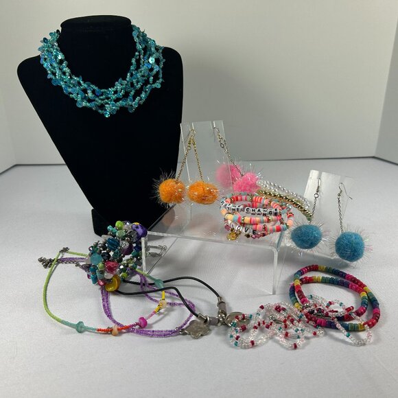 Mixed 17 Piece Girls Tween Kids Lot Colorful Fun Necklaces Bracelets Earrings - Picture 1 of 16